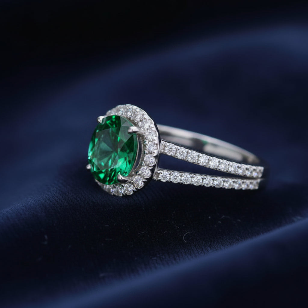 R054 Anillo Plata 925  Esmeralda circonia