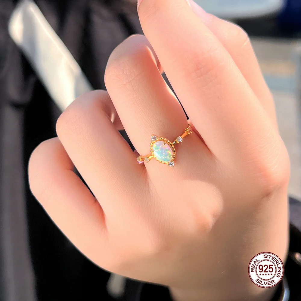 R075 Anillo plata enchapado oro con Ópalo