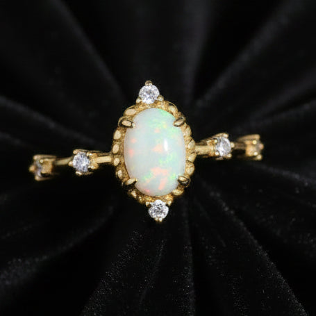 R075 Anillo plata enchapado oro con Ópalo