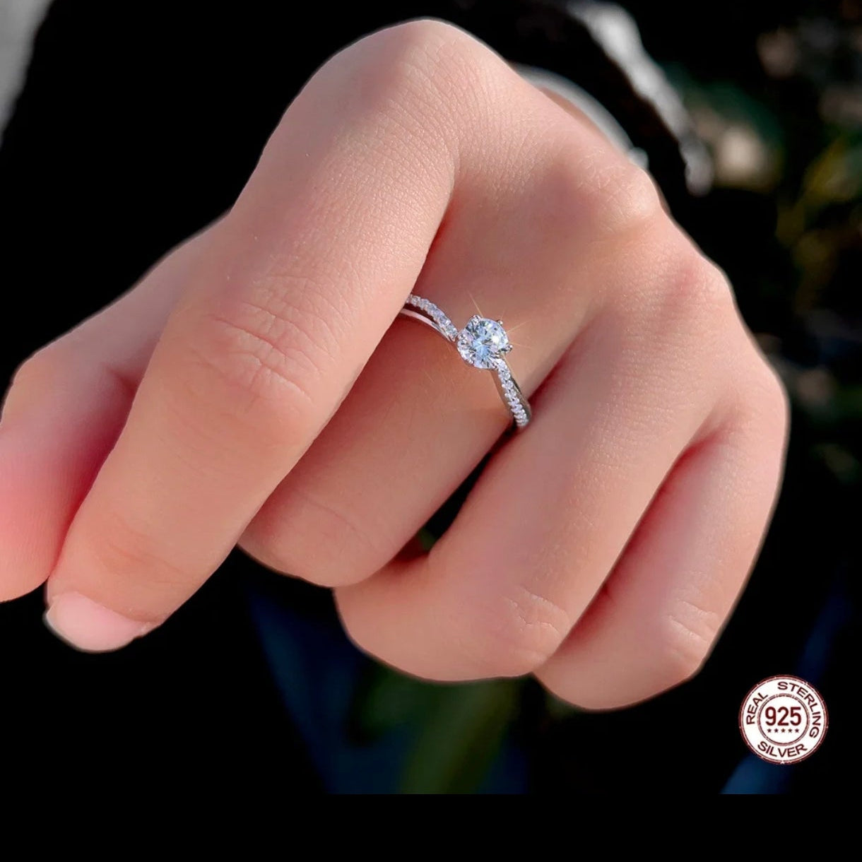 R072 Anillo plata