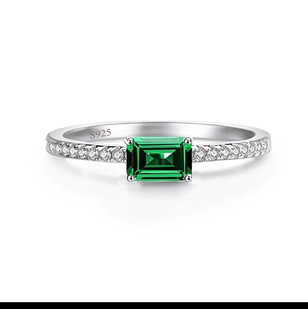 R099 Anillo plata   Esmeralda sintética zirconia