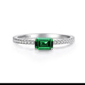 R099 Anillo plata   Esmeralda sintética zirconia
