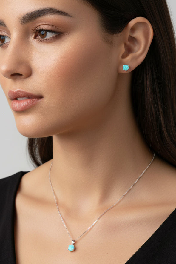 T040 collar de plata  y aretes  925 con OPALO claro