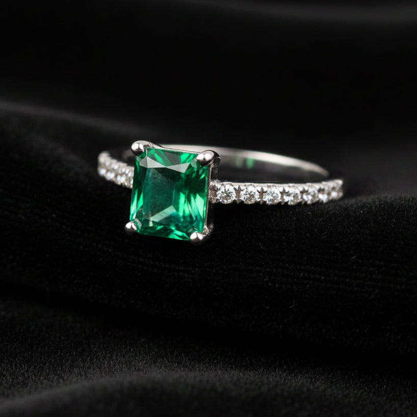 R097F anillo plata  Esmeralda Sintética Zirconia