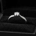 R072 Anillo plata